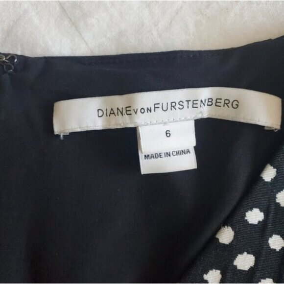 Diane Von Furstenberg Black/White Minetta Sheath Dress Size 6 - Picture 4 of 7
